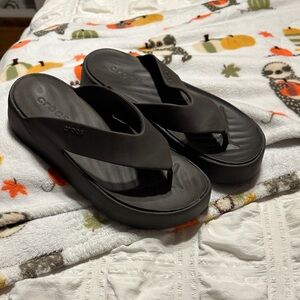 CROCS Women's Dark Brown Sandals